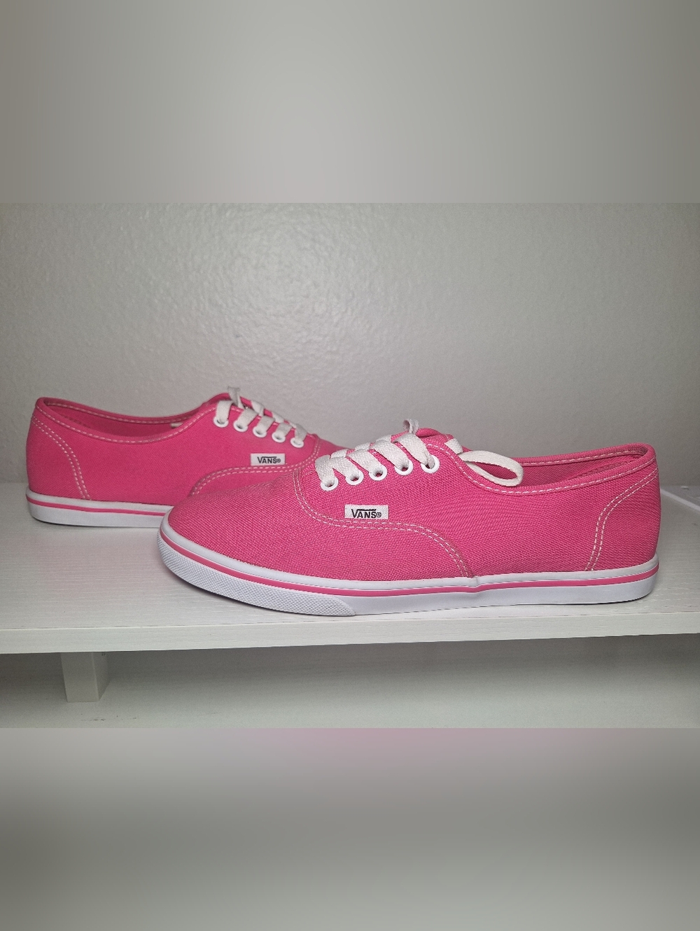 Vans Women's Pink Canvas Low-Top Sneakers